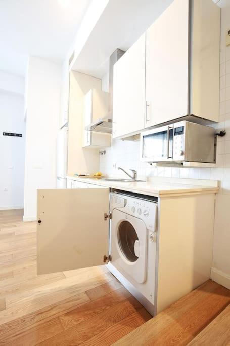 Nuevo Estudio Centro Sevilla. Ac/Wifi Castellar 56 Ngoại thất bức ảnh