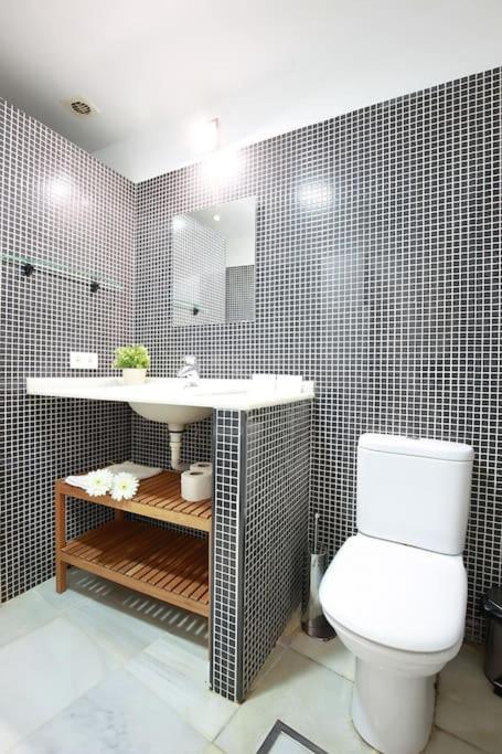 Nuevo Estudio Centro Sevilla. Ac/Wifi Castellar 56 Ngoại thất bức ảnh