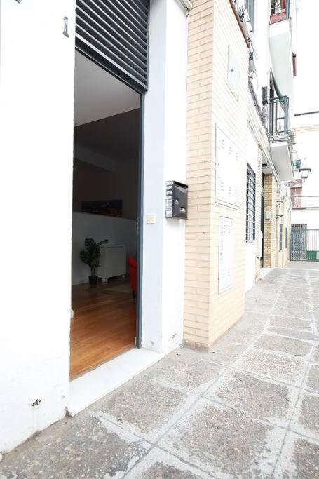 Nuevo Estudio Centro Sevilla. Ac/Wifi Castellar 56 Ngoại thất bức ảnh